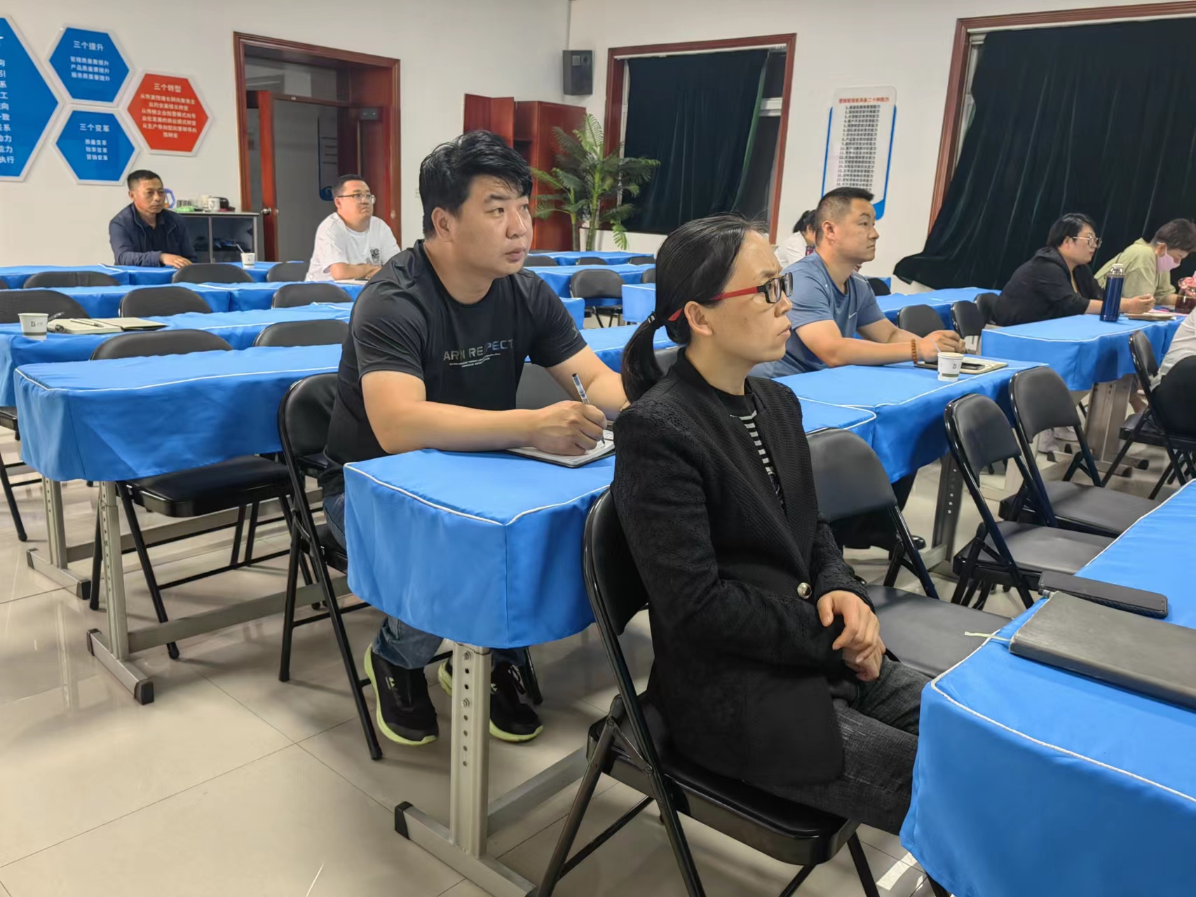 5357cc��˹ά��˹(�й�)���޹�˾����